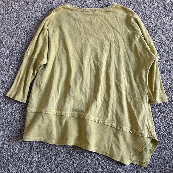 Jess & Jane Womens XL Tunic Top Yellow Abstract Print 3/4 Sleeves USA Made - Picture 4 of 10